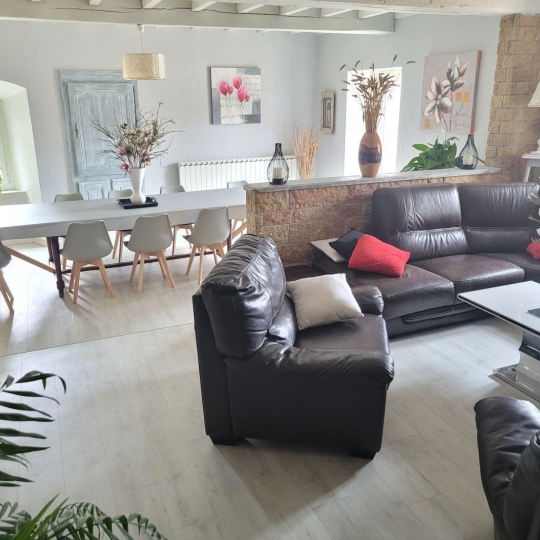  Annonces PONTCHARRA : Maison / Villa | CHAMBOST-LONGESSAIGNE (69770) | 200 m2 | 395 000 € 