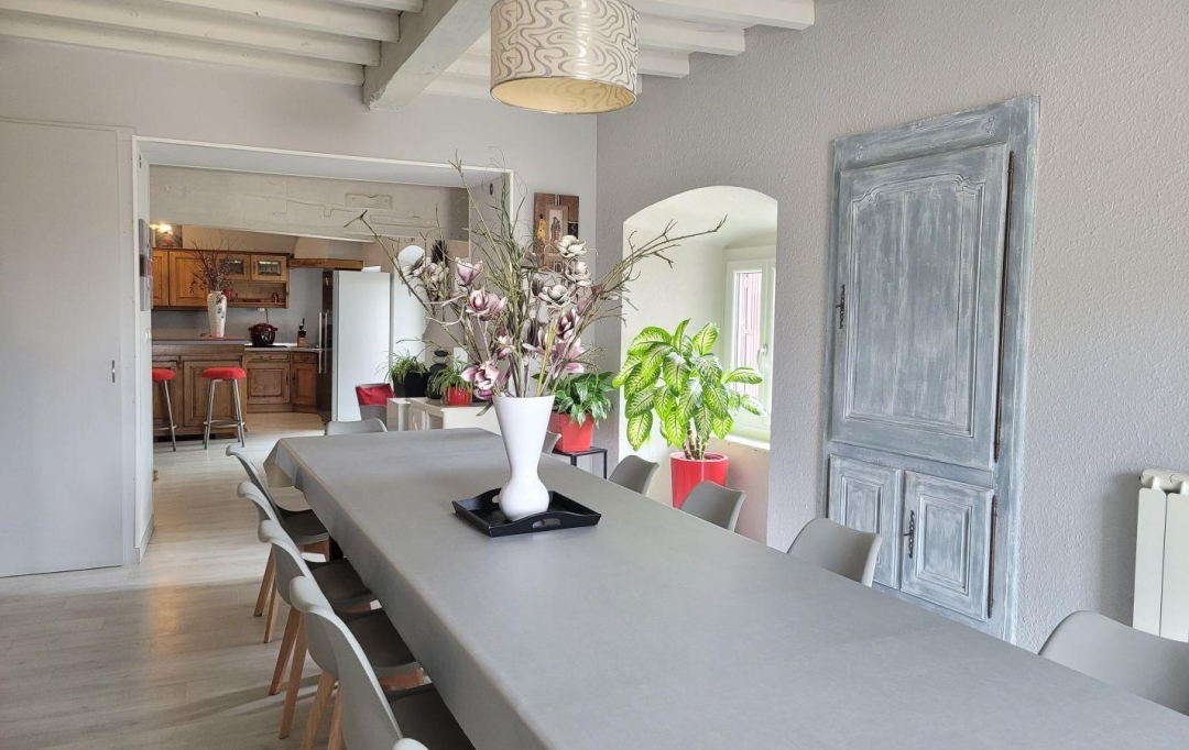 Annonces PONTCHARRA : Maison / Villa | CHAMBOST-LONGESSAIGNE (69770) | 200 m2 | 395 000 € 