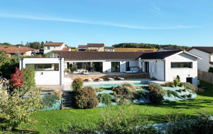  Annonces PONTCHARRA Maison / Villa | ALIX (69380) | 250 m2 | 995 000 € 